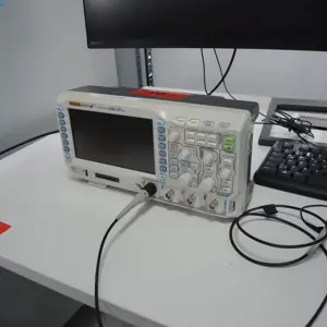 Osciloskop Rigol DS1074