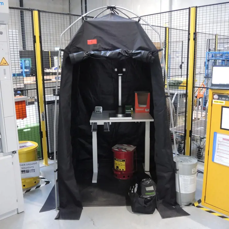 Estación de ensayo de luz ultravioleta Spectroline uVision 365 DELUXE MSBLC