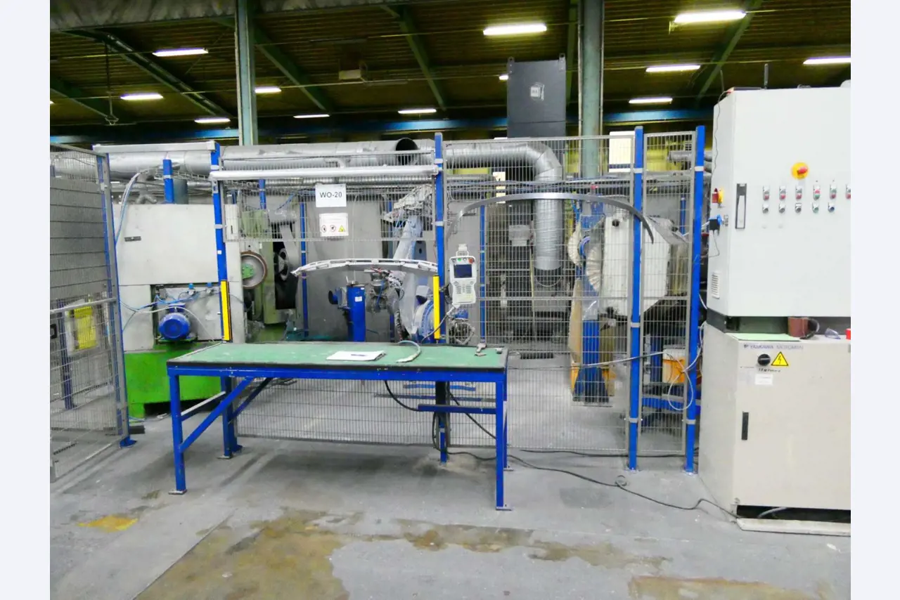 Machines du domaine du traitement de surface-7