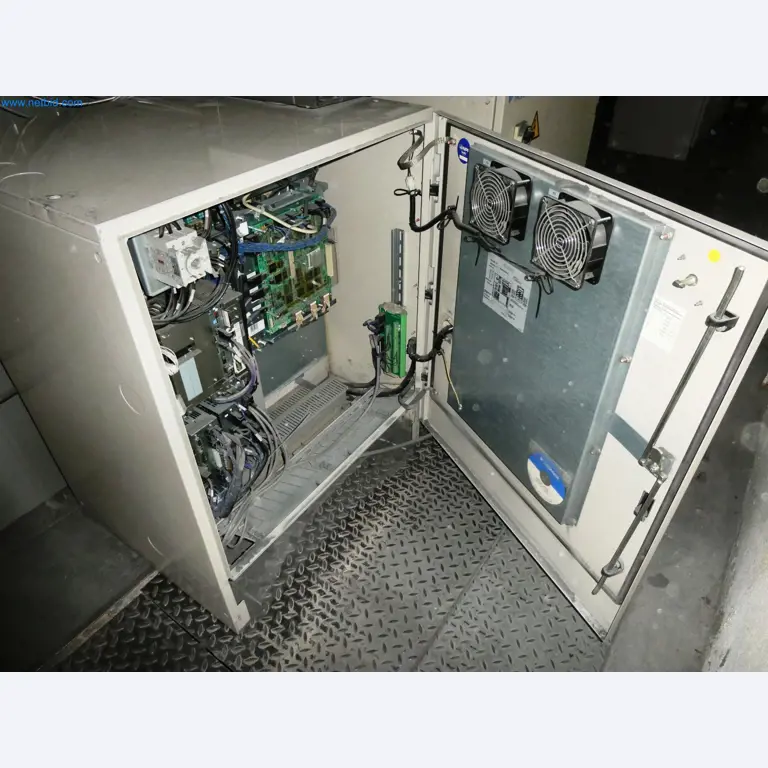 Maszyny z sektora technologii powierzchni-11