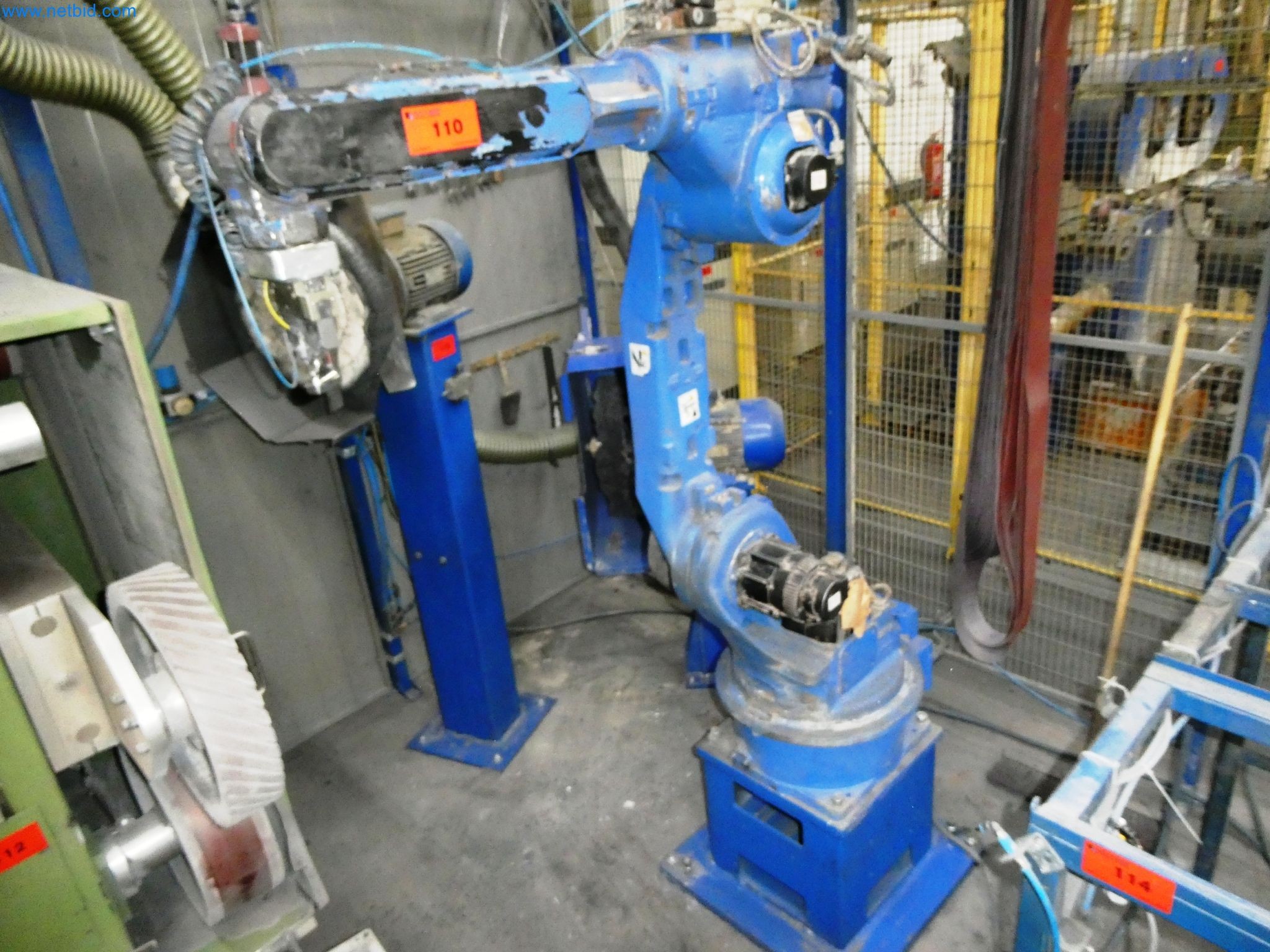 Maszyny z sektora technologii powierzchni-1