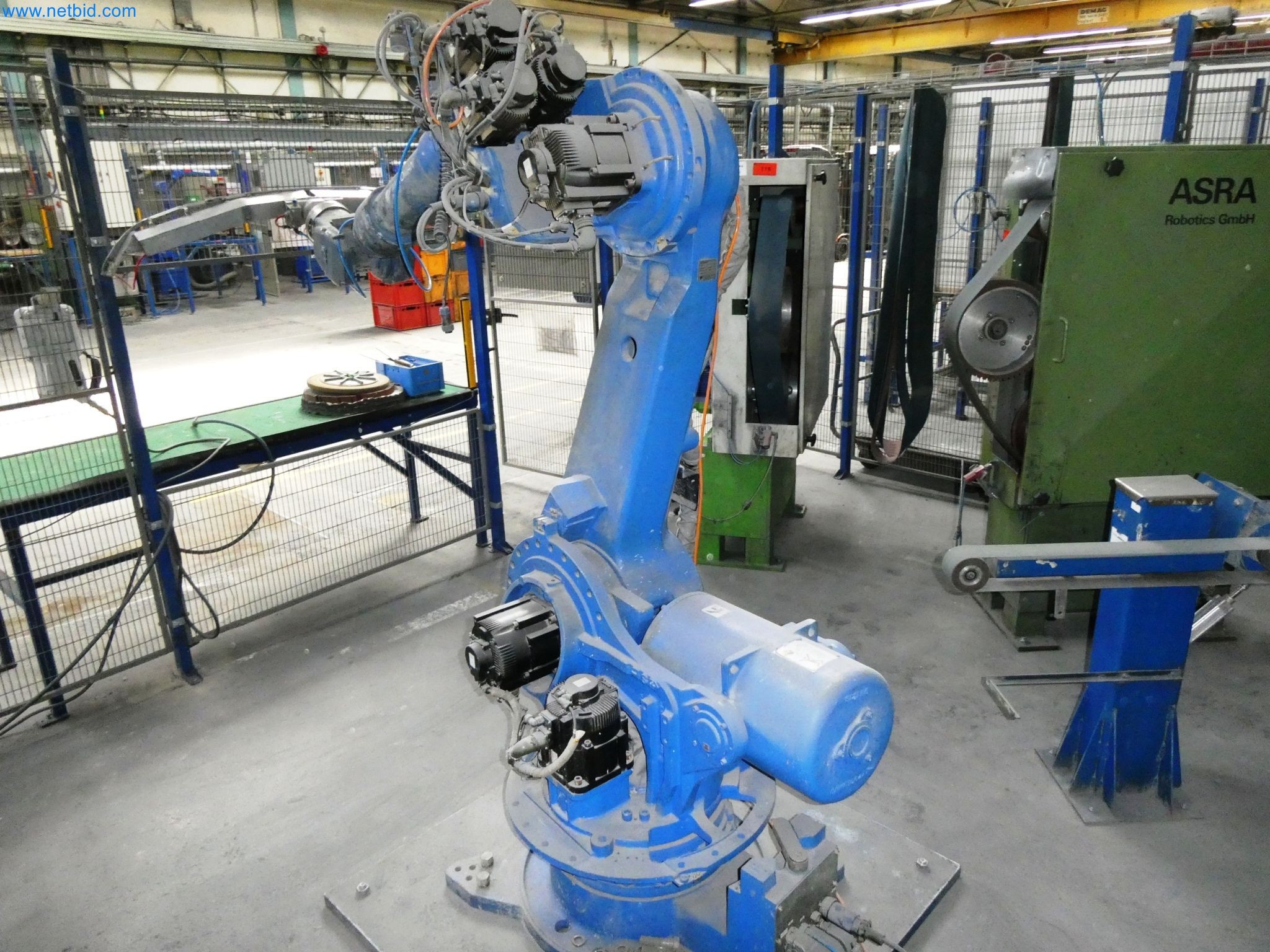 Maszyny z sektora technologii powierzchni-8