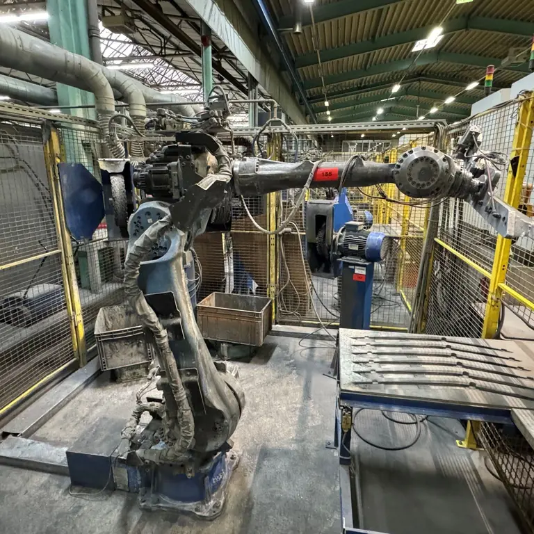 6osý robot Yaskawa Motoman MH50
