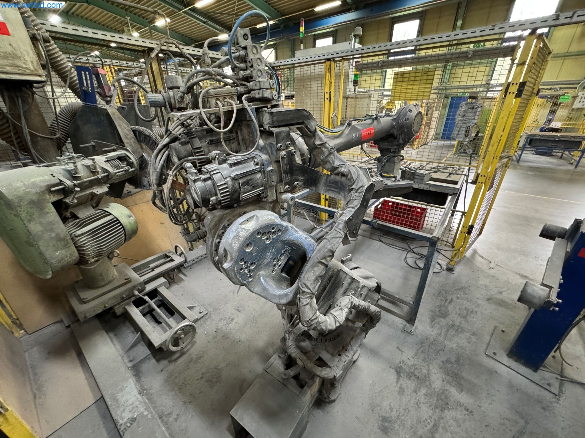 Maszyny z sektora technologii powierzchni-2