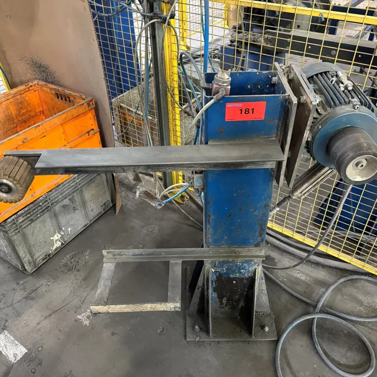 Belt sander