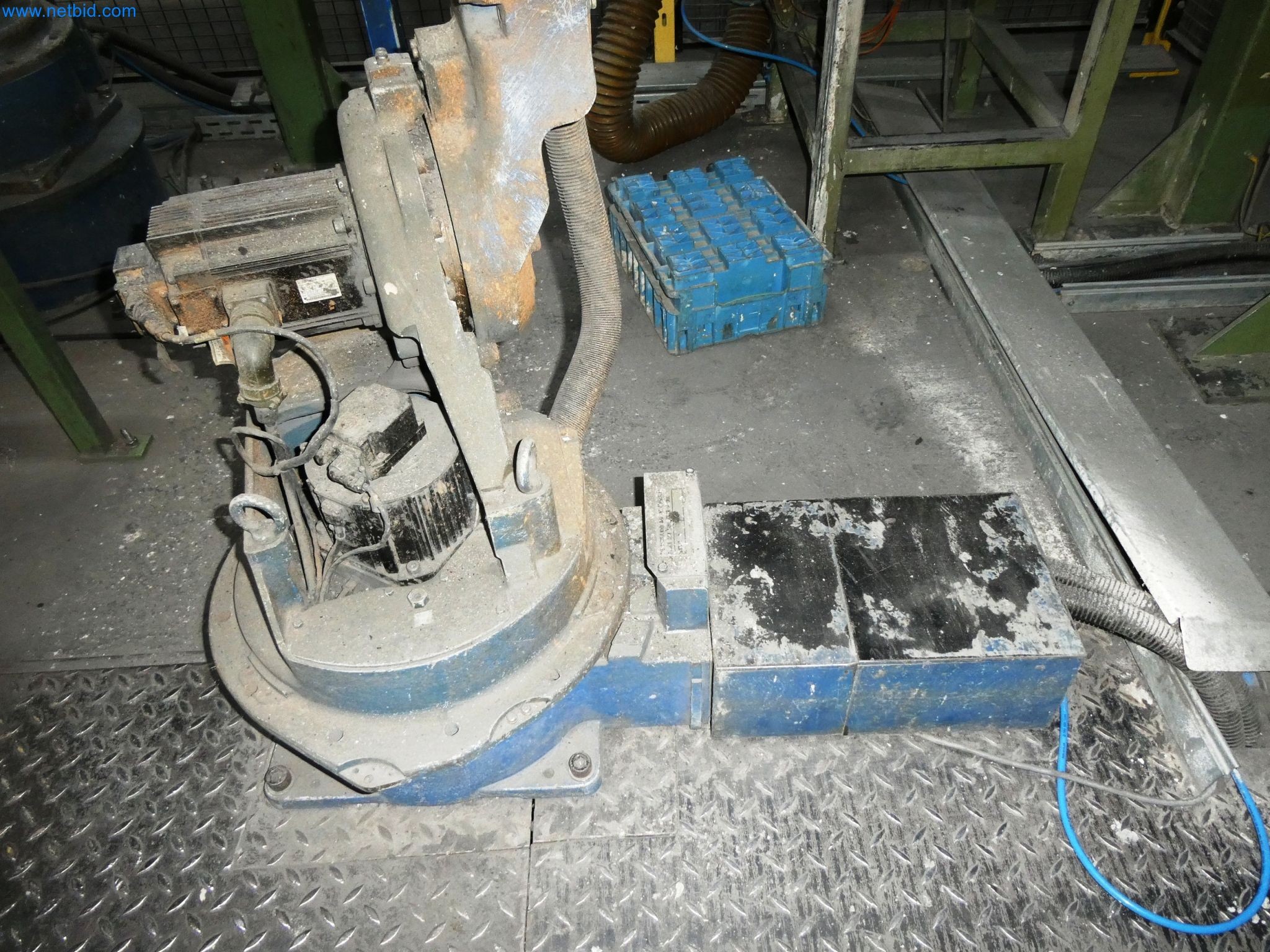 Maszyny z sektora technologii powierzchni-6