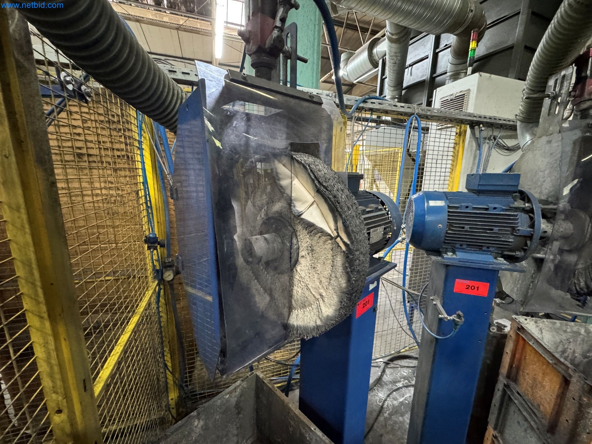 Maszyny z sektora technologii powierzchni-8