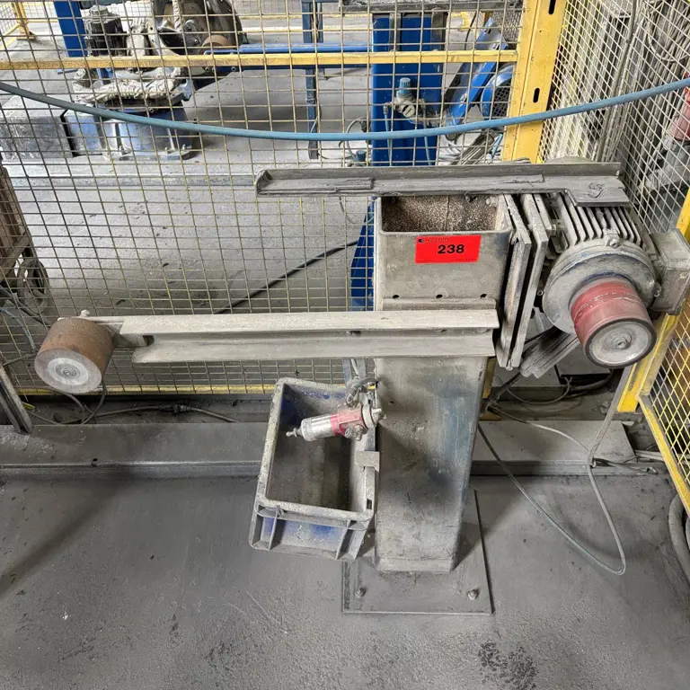 Belt sander