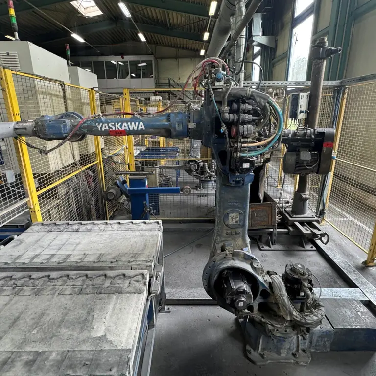 6-axis robot Yaskawa Motoman MS80W