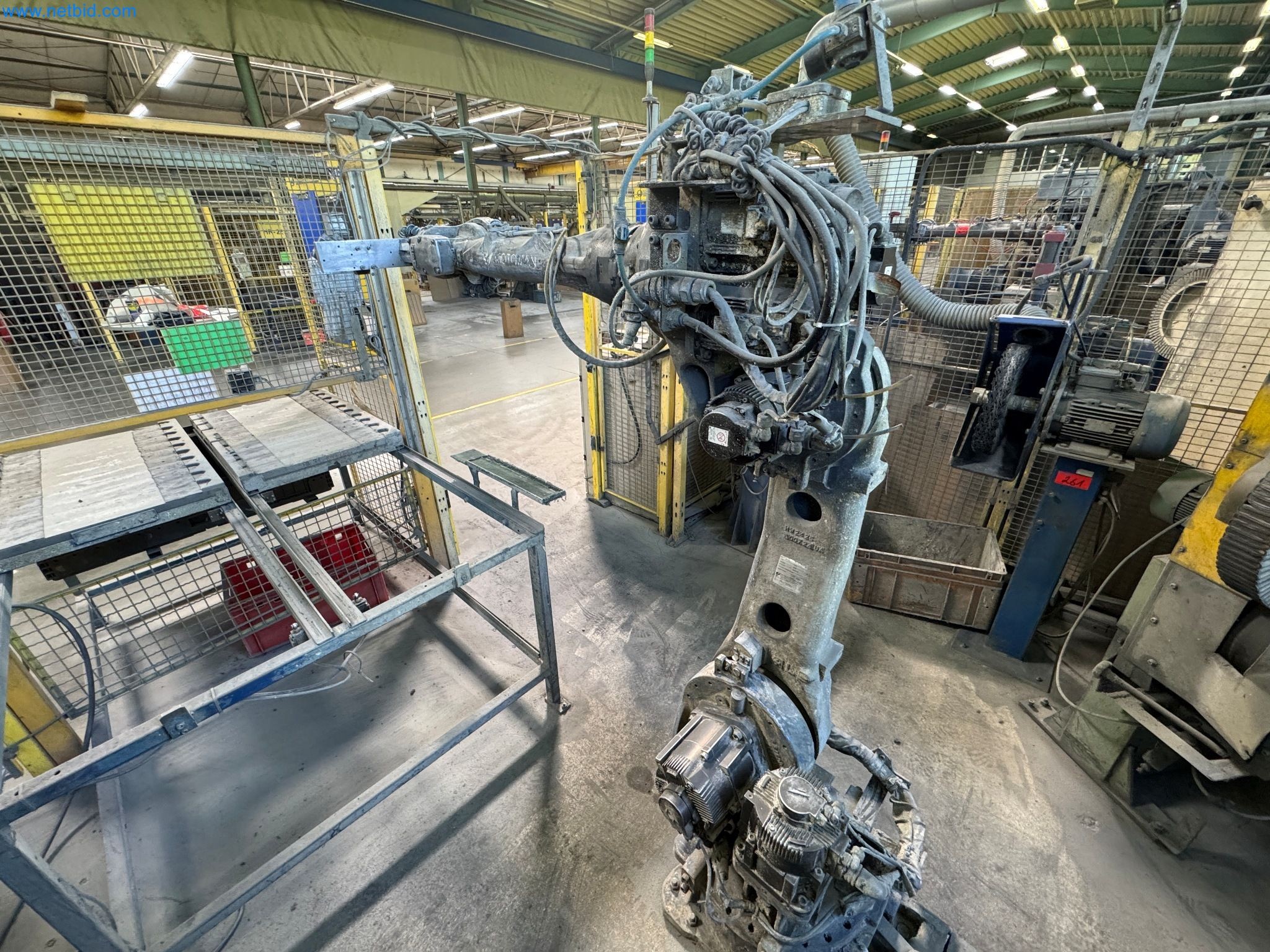 Maszyny z sektora technologii powierzchni-6