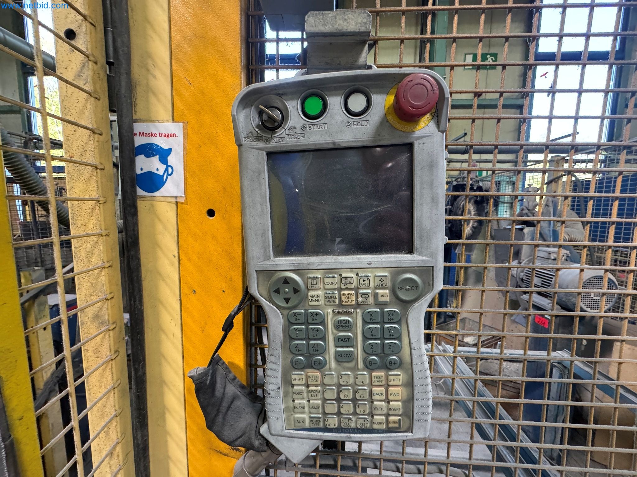 Maszyny z sektora technologii powierzchni-9