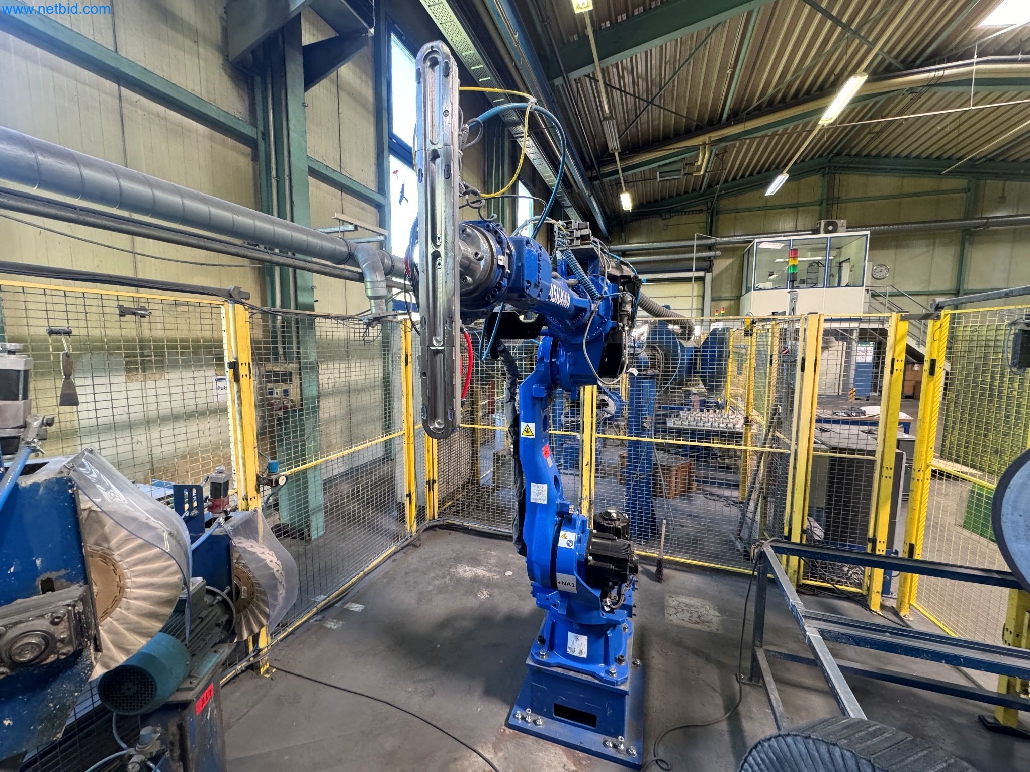 Maszyny z sektora technologii powierzchni-2