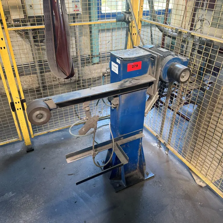 Belt sander