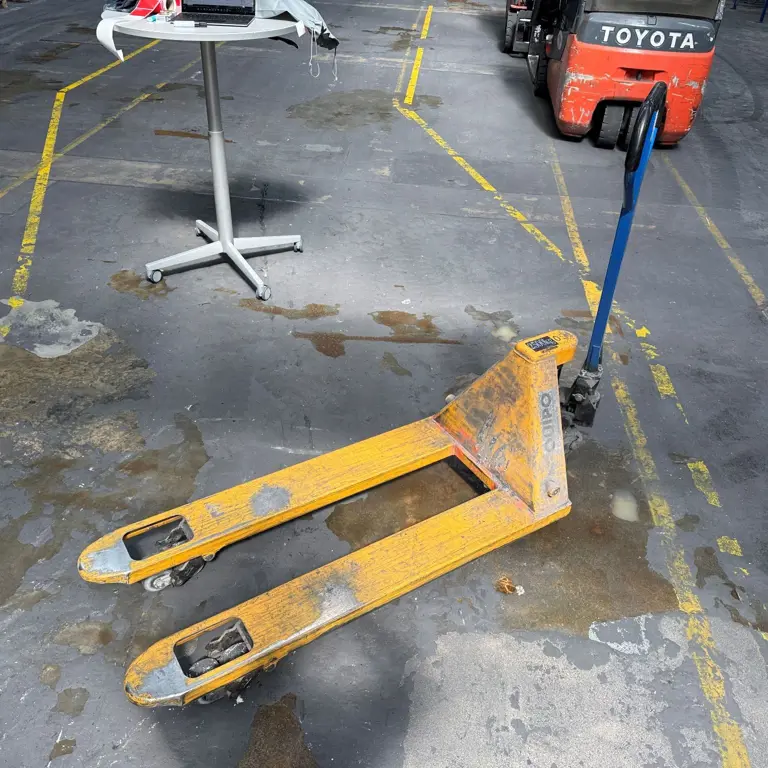 Pallet truck Quipo
