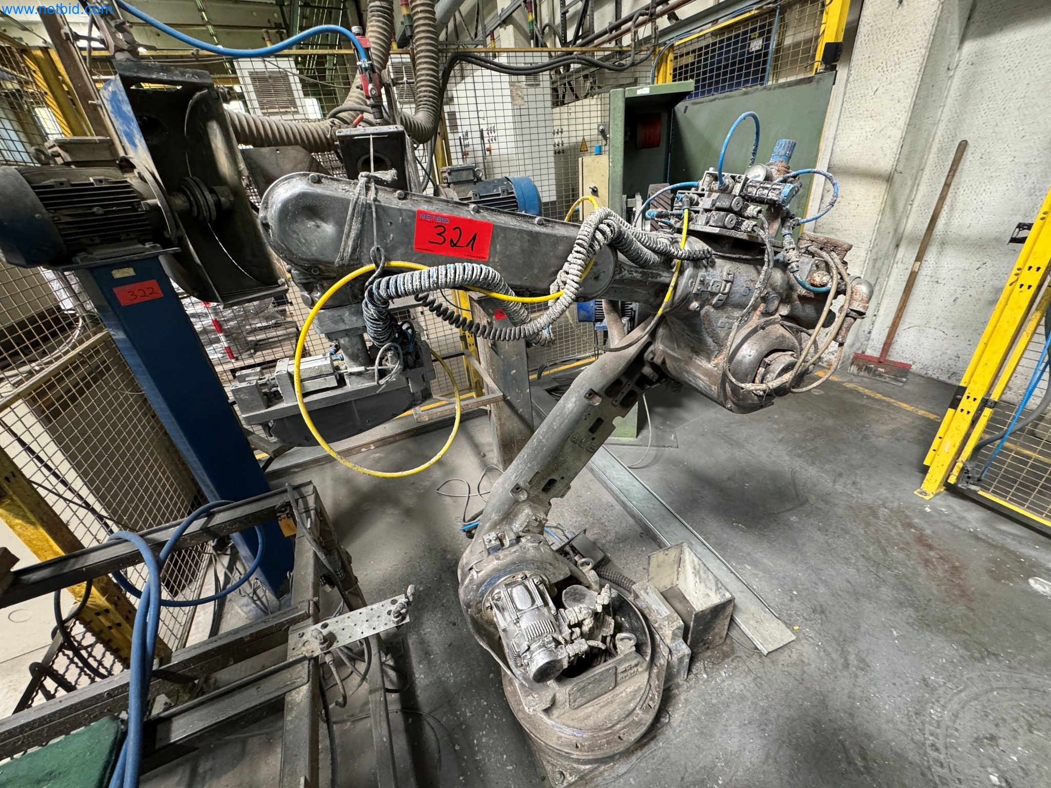 Maszyny z sektora technologii powierzchni-1