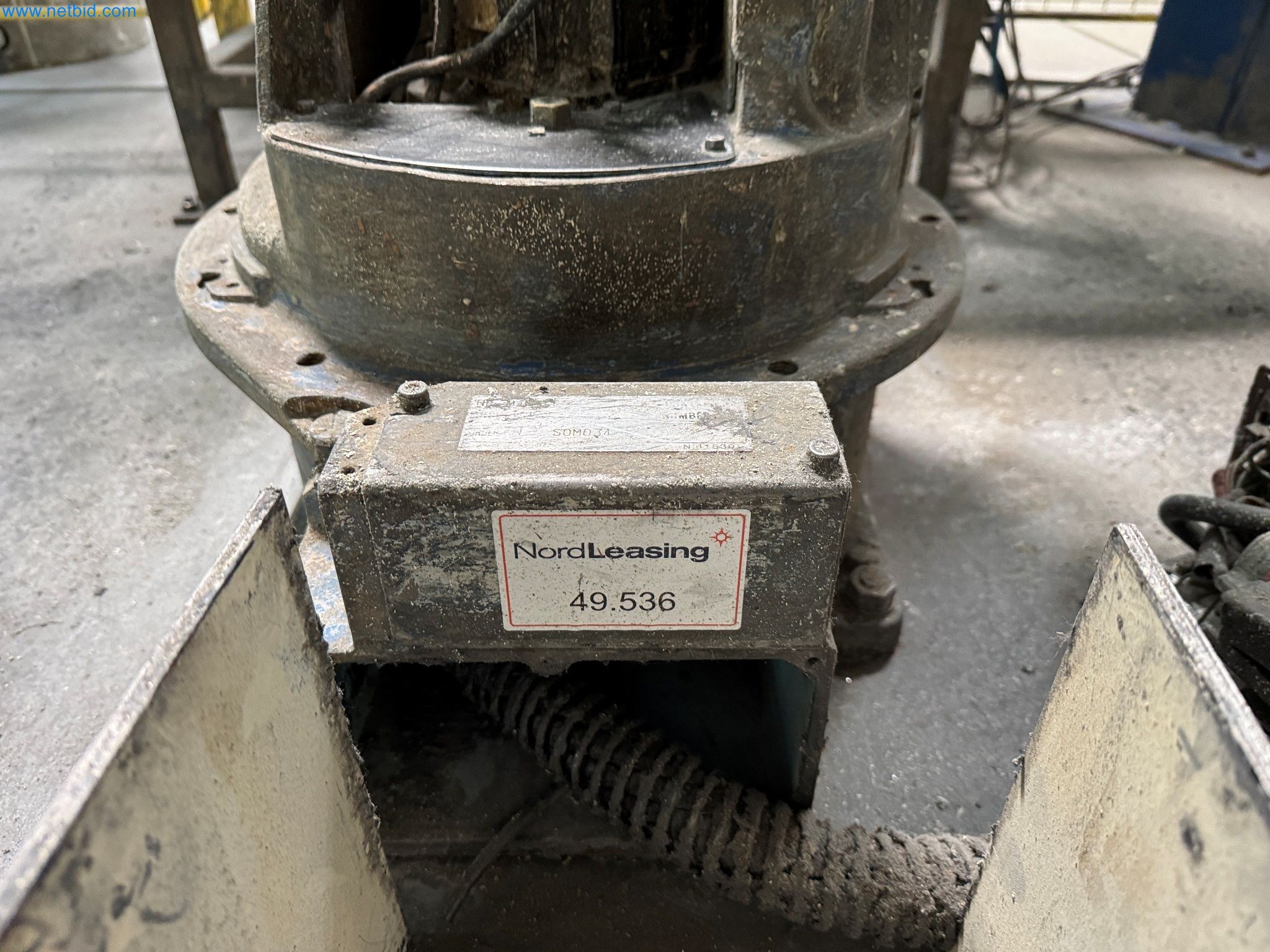 Maszyny z sektora technologii powierzchni-3