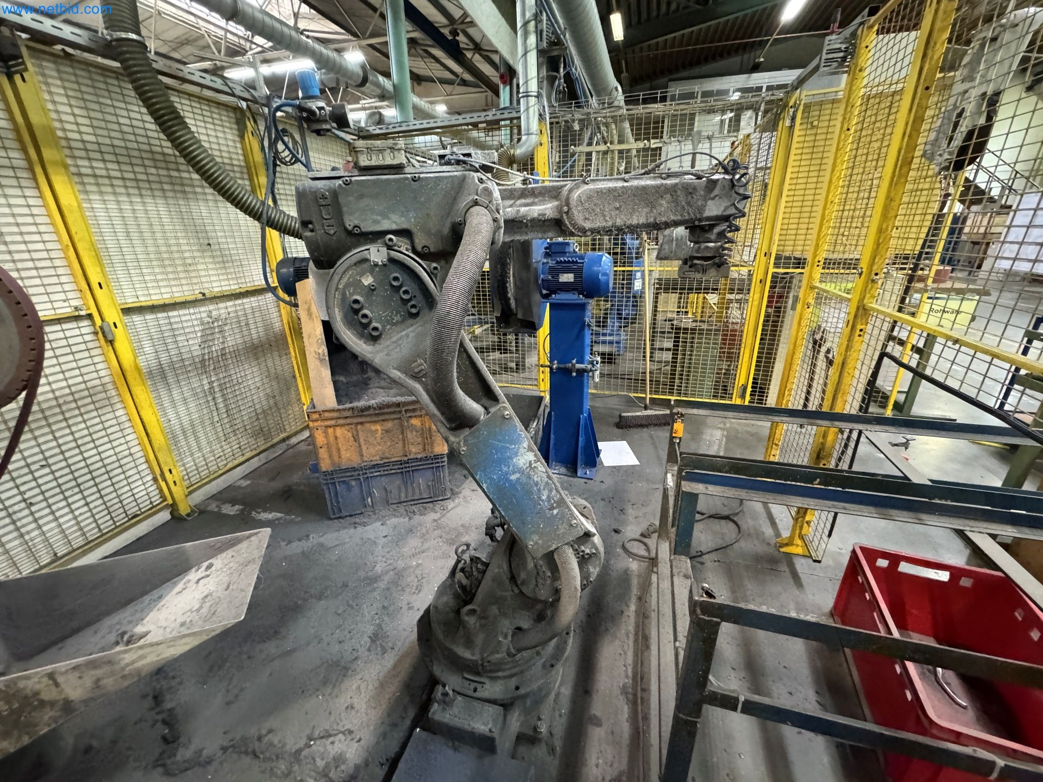 Maszyny z sektora technologii powierzchni-4