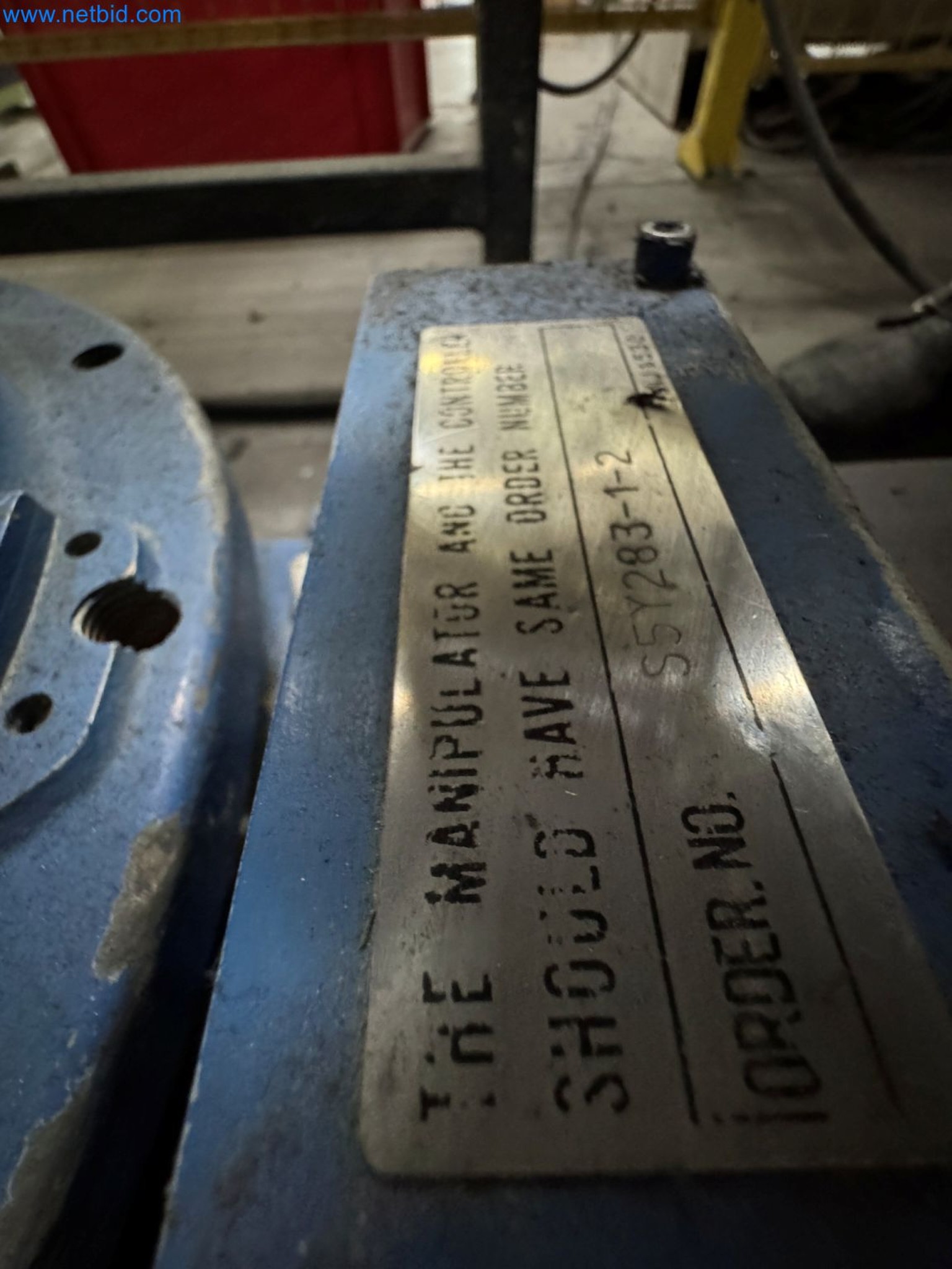 Maszyny z sektora technologii powierzchni-2