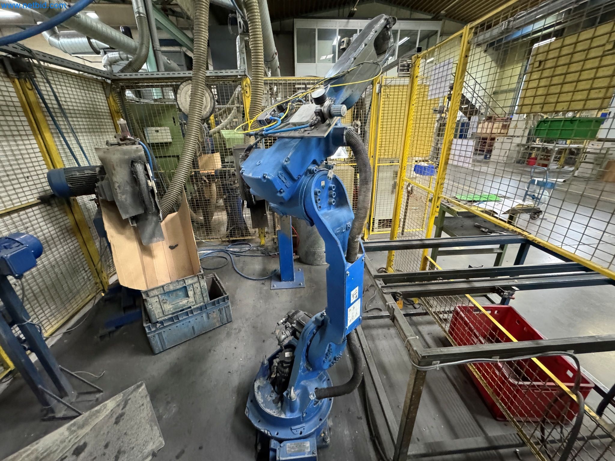 Maszyny z sektora technologii powierzchni-4