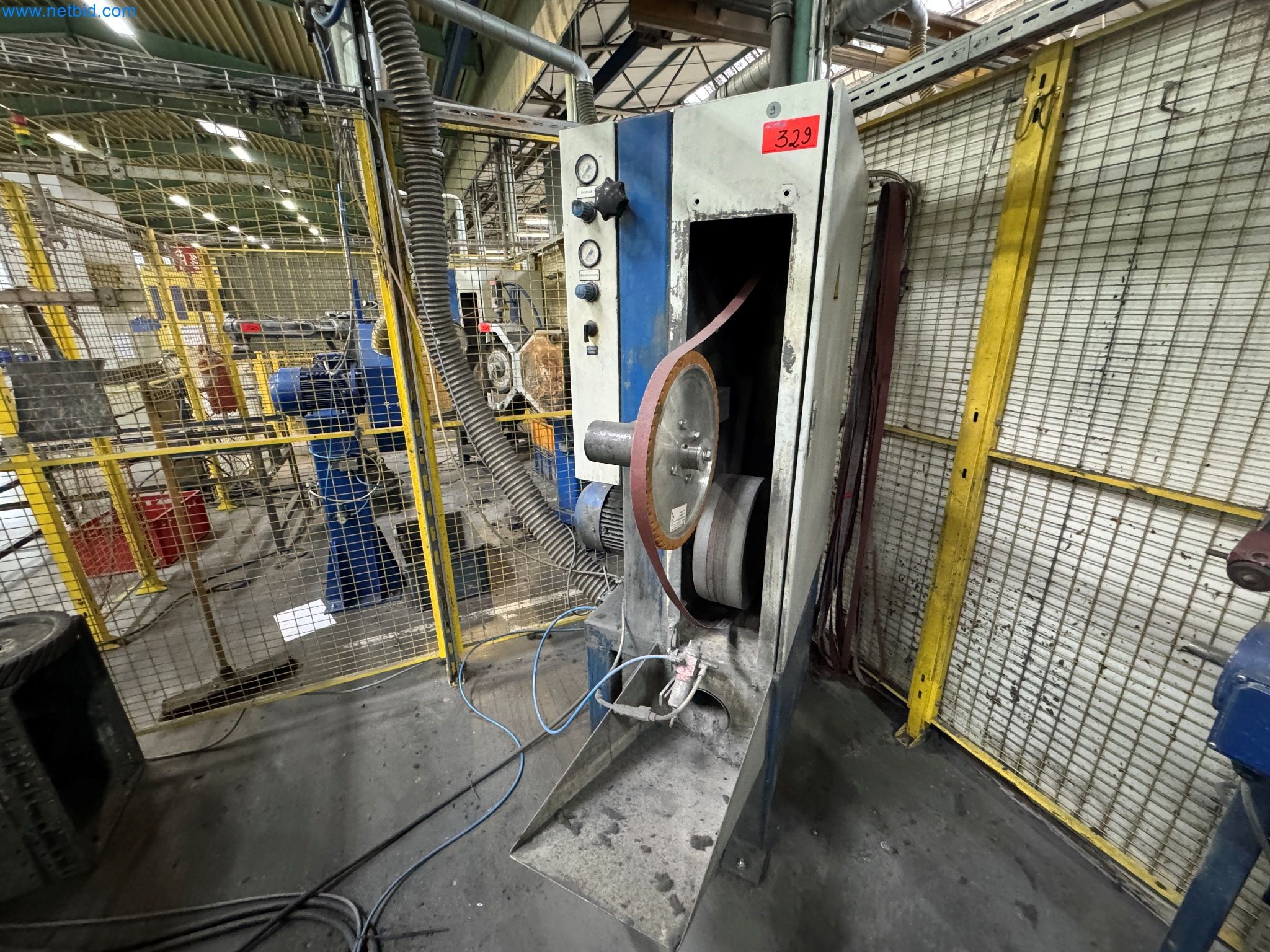 Maszyny z sektora technologii powierzchni-4