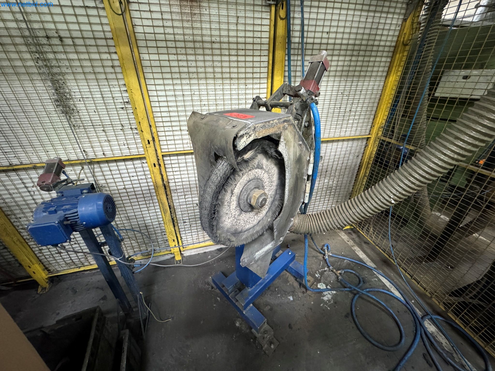 Maszyny z sektora technologii powierzchni-5