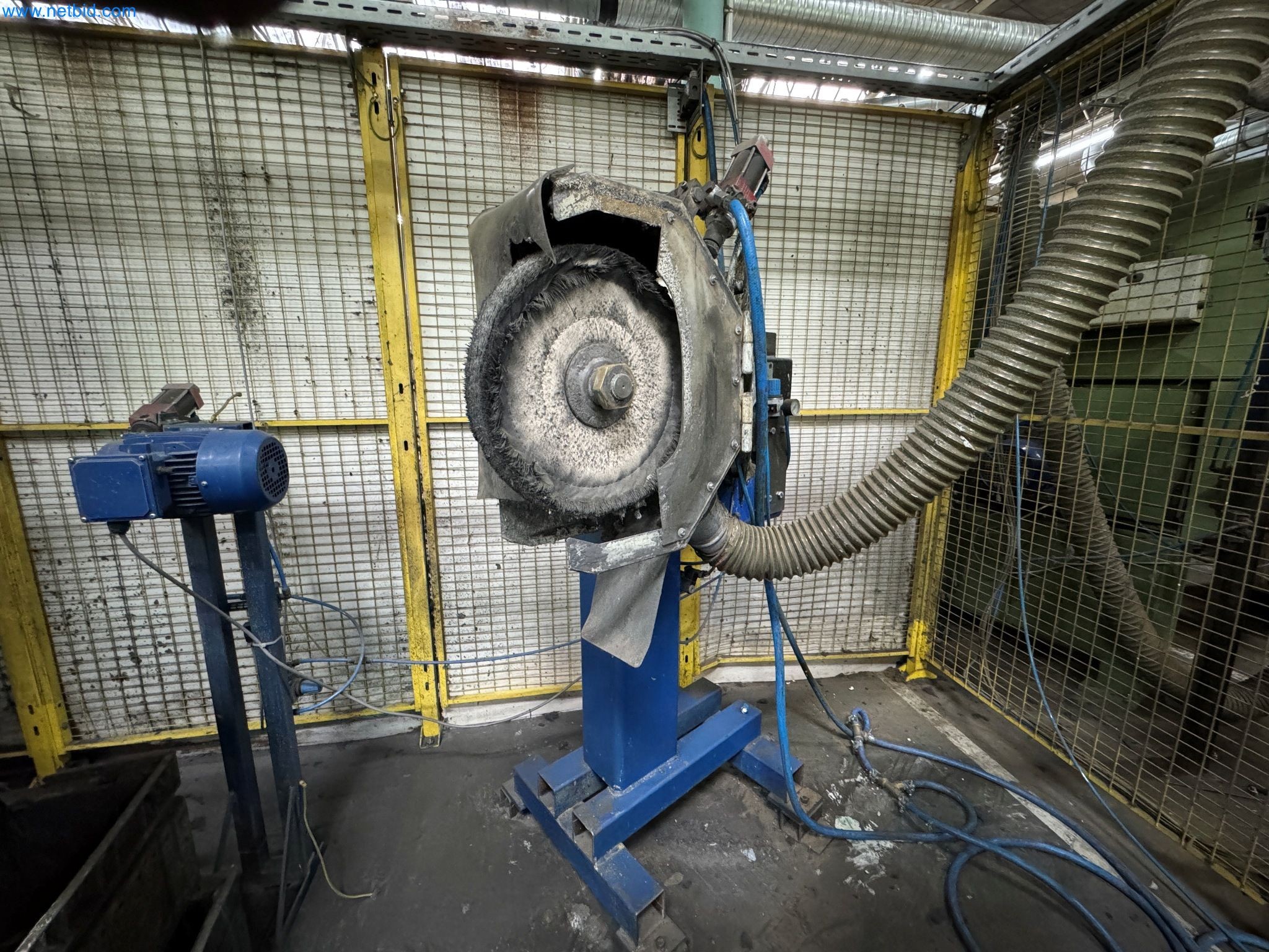 Maszyny z sektora technologii powierzchni-7