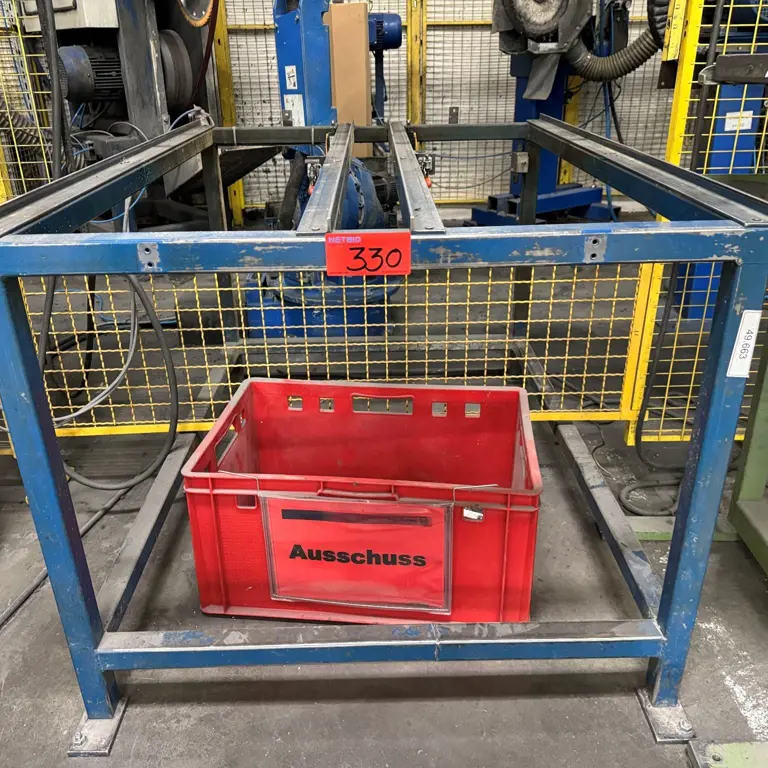Load carrier table