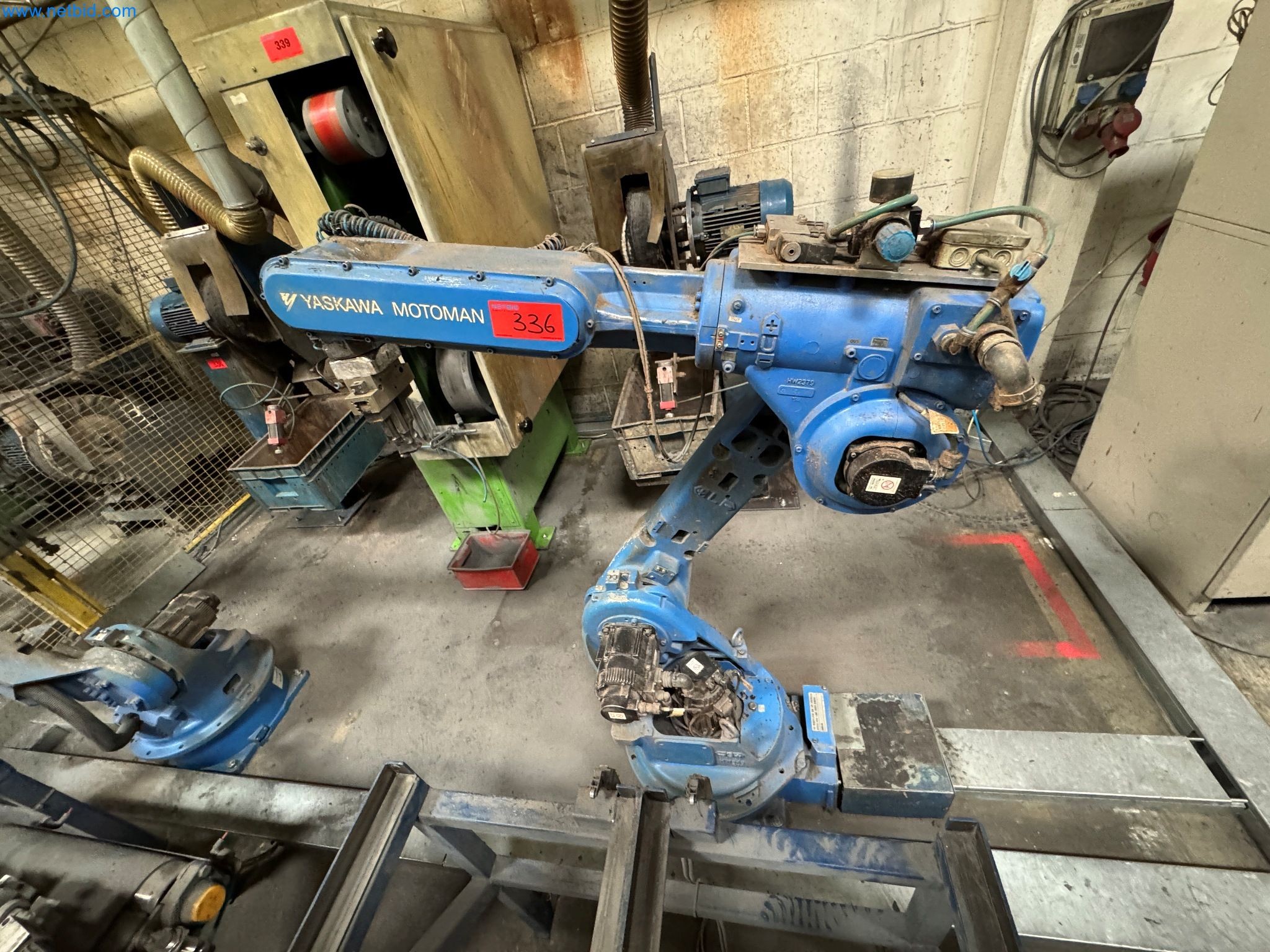 Maszyny z sektora technologii powierzchni-1