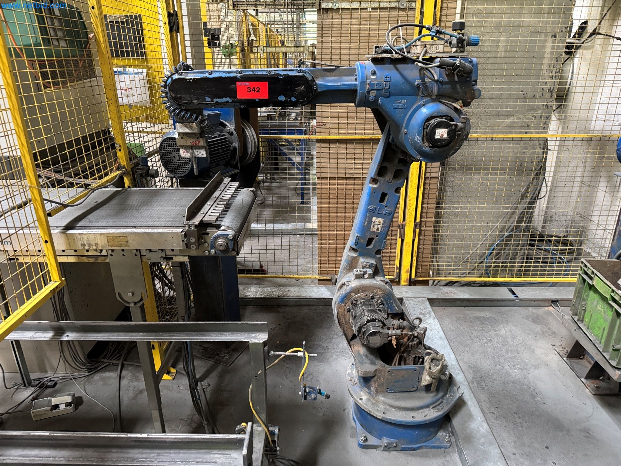 Maszyny z sektora technologii powierzchni-1