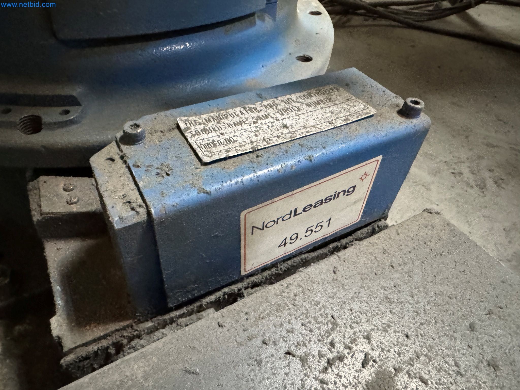 Maszyny z sektora technologii powierzchni-6