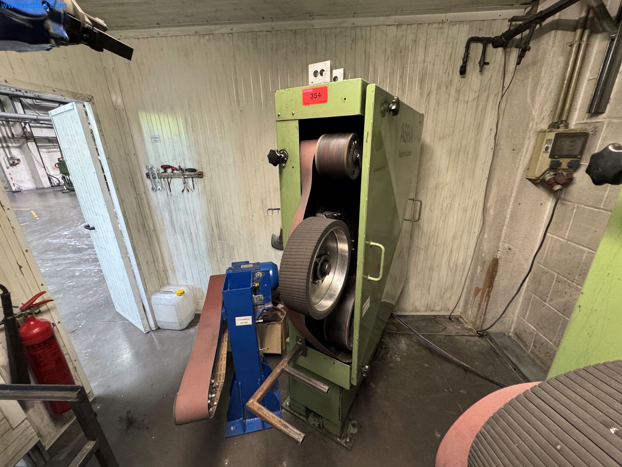 Maszyny z sektora technologii powierzchni-1