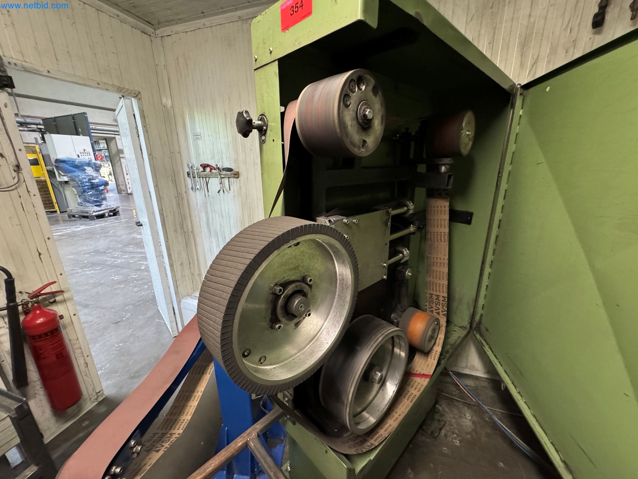 Maszyny z sektora technologii powierzchni-3