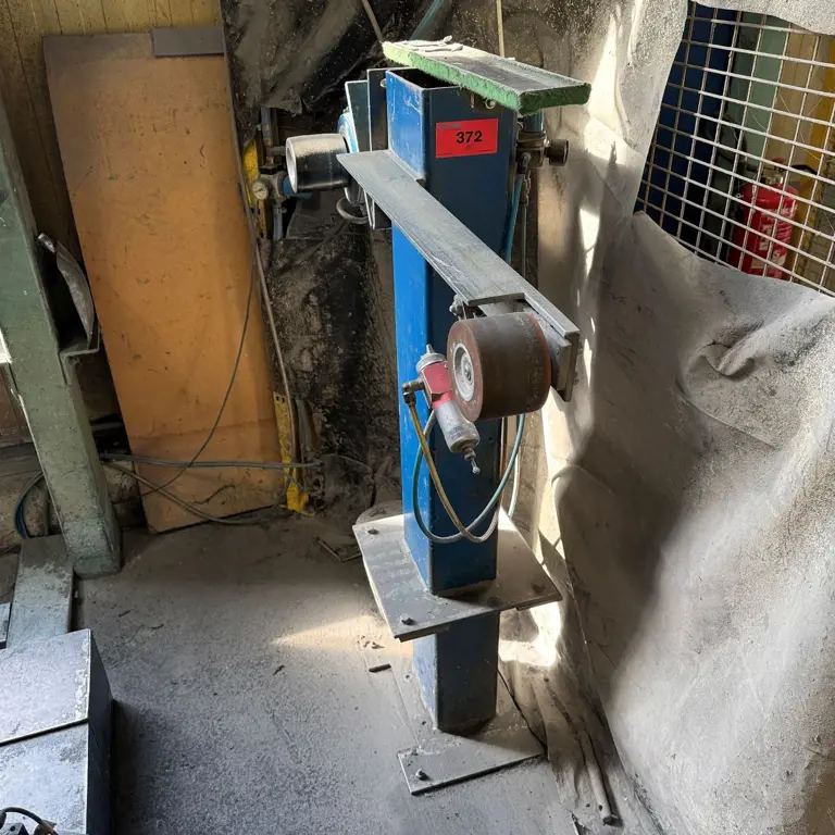 Belt sander