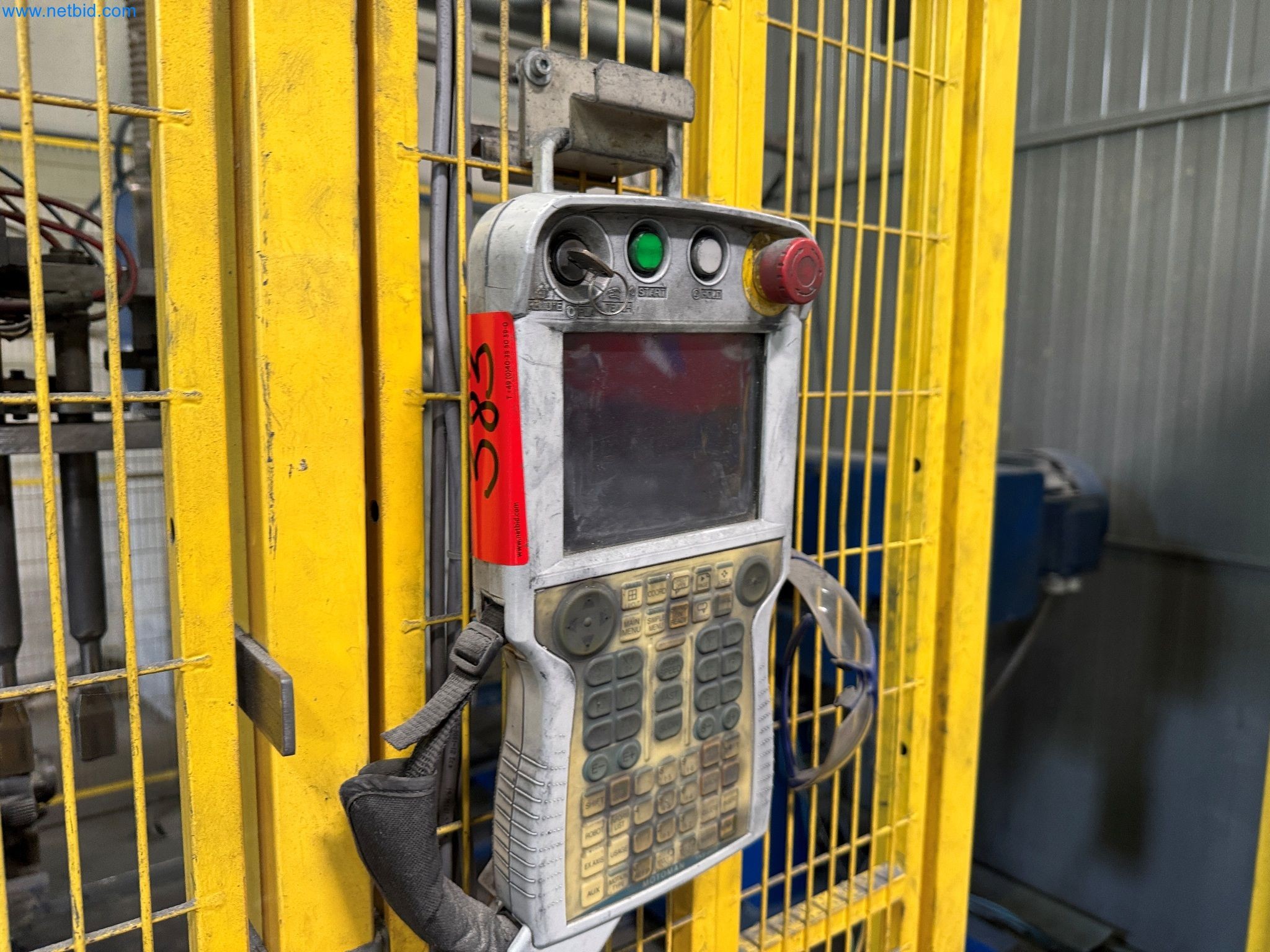 Maszyny z sektora technologii powierzchni-9