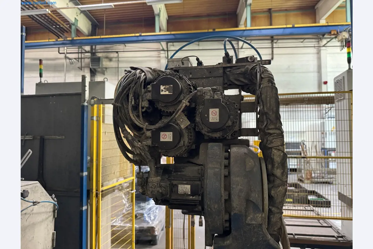 Maszyny z sektora technologii powierzchni-13