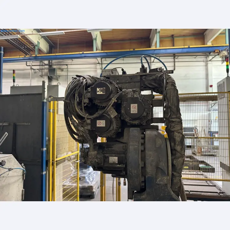 Maszyny z sektora technologii powierzchni-13