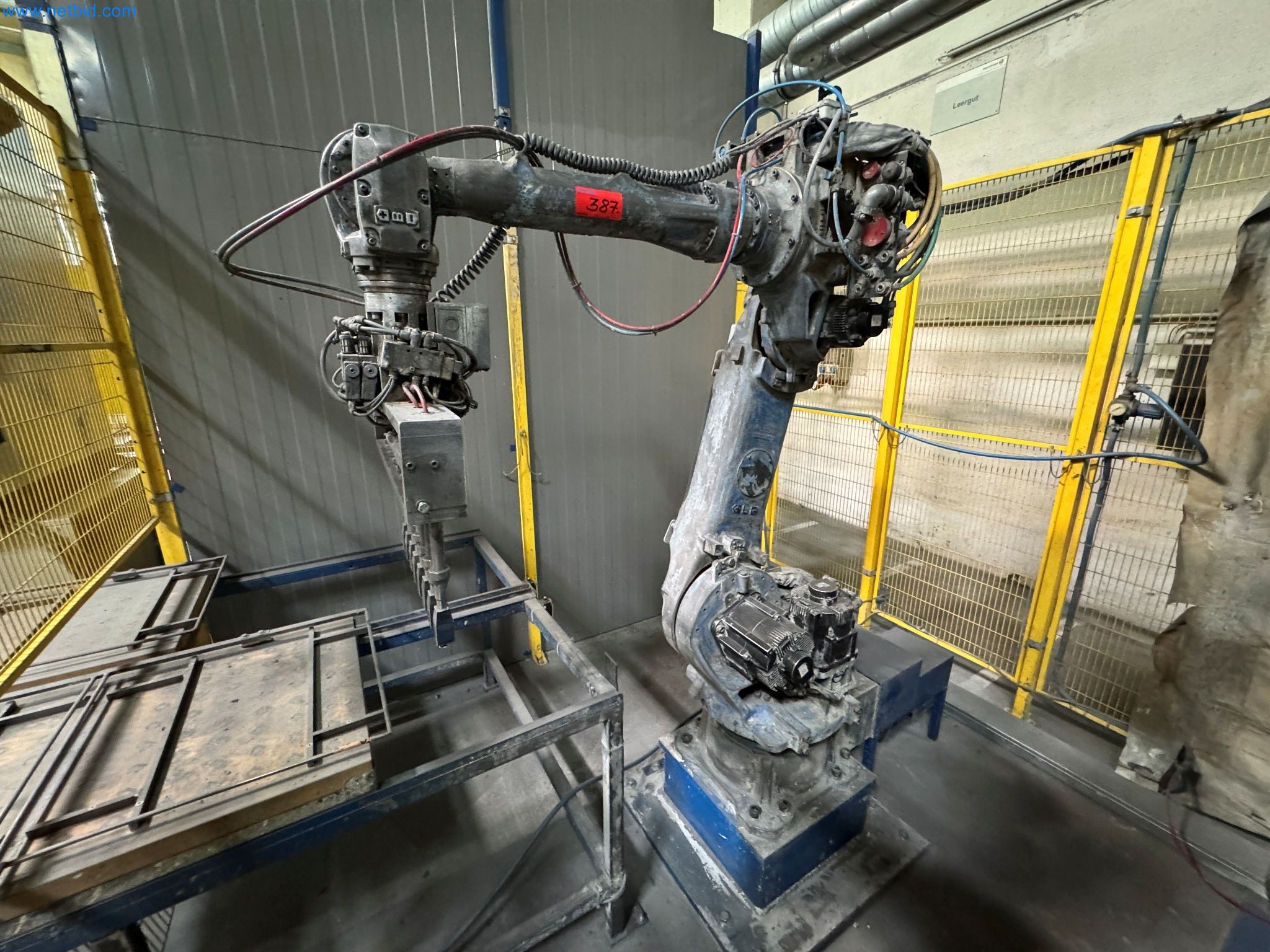 Maszyny z sektora technologii powierzchni-1