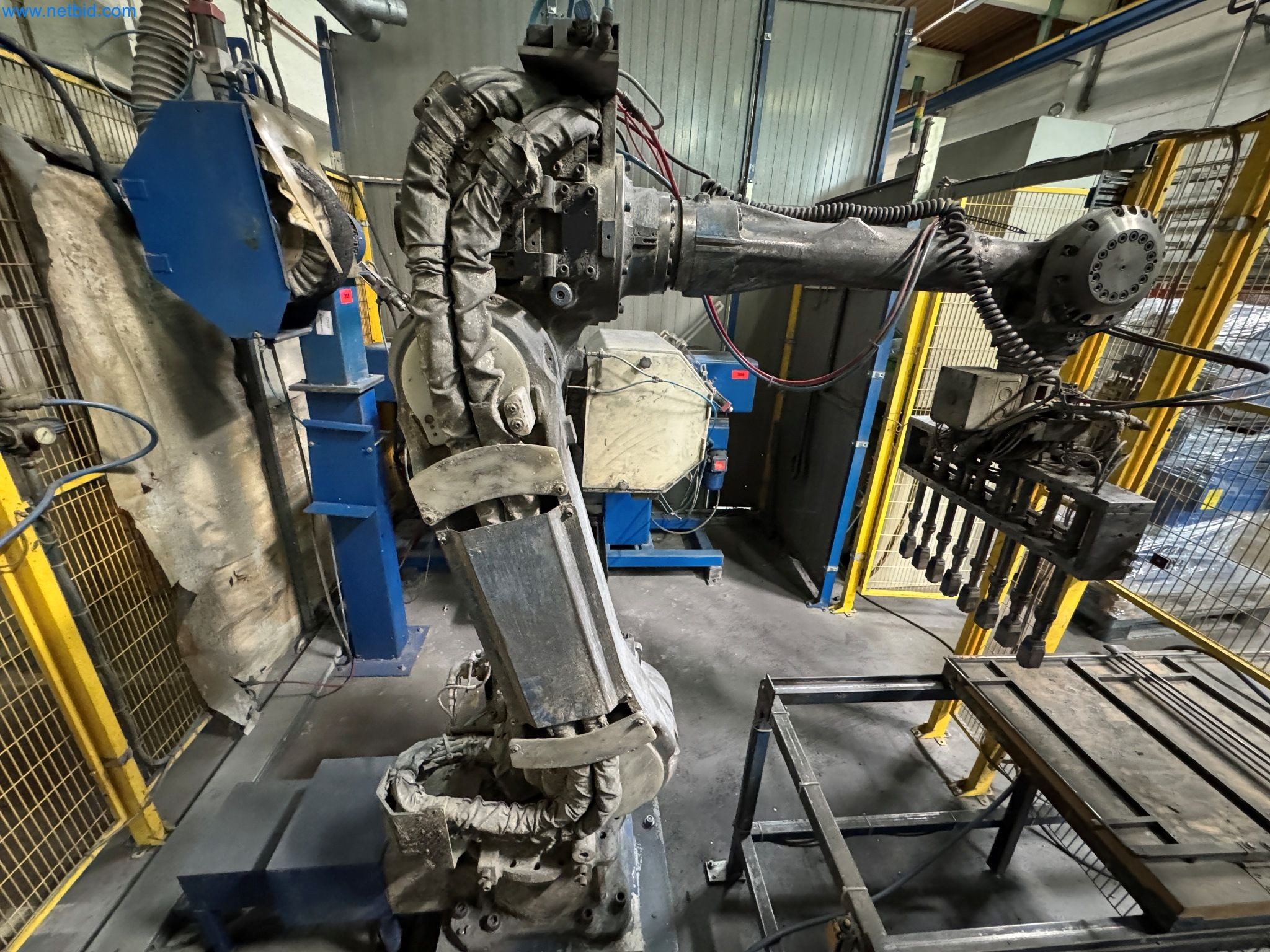 Maszyny z sektora technologii powierzchni-2