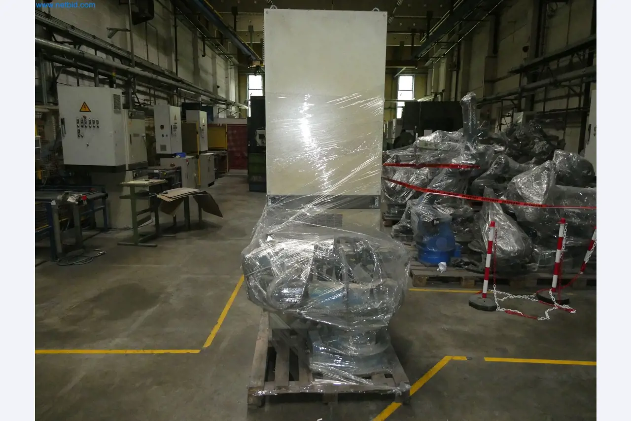 Maszyny z sektora technologii powierzchni-2