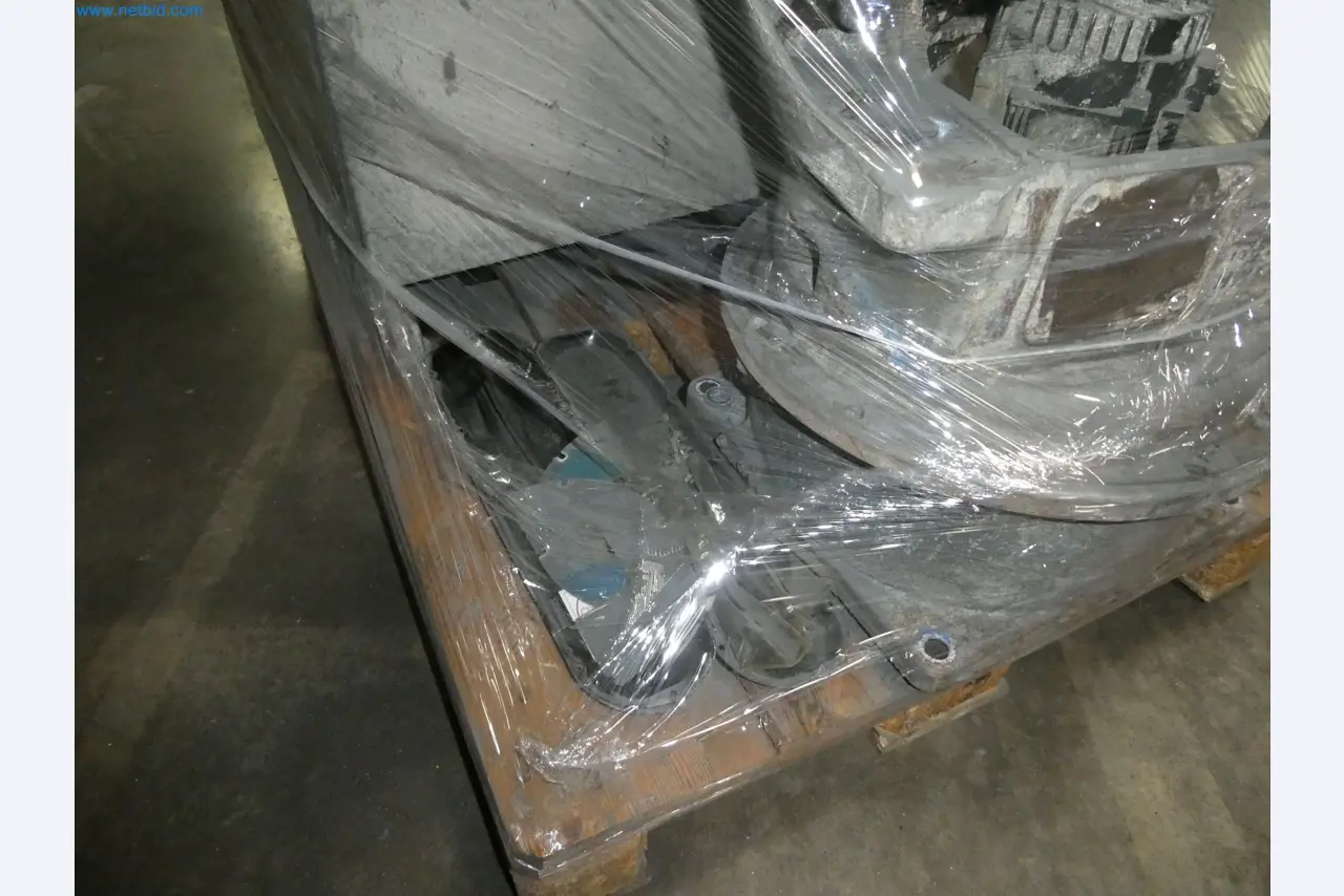 Maszyny z sektora technologii powierzchni-3