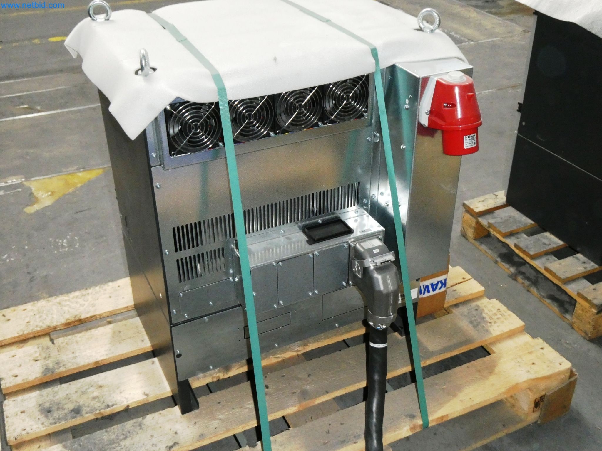 Maszyny z sektora technologii powierzchni-9