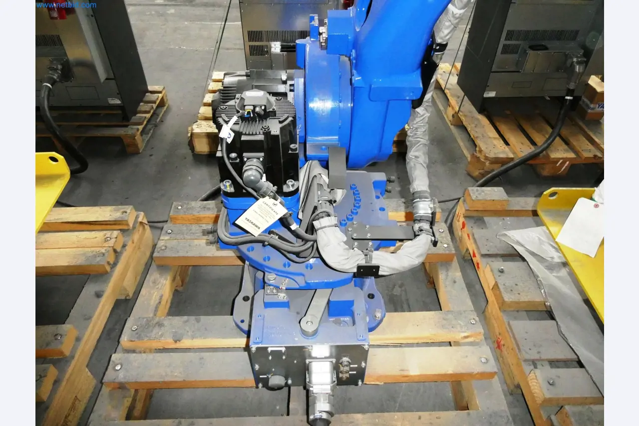 Maszyny z sektora technologii powierzchni-11