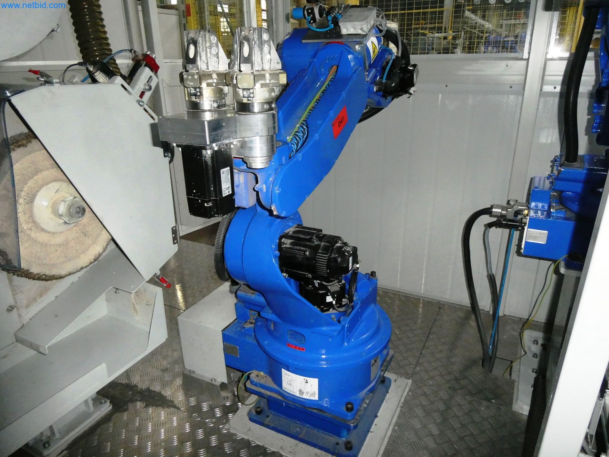 Maszyny z sektora technologii powierzchni-2