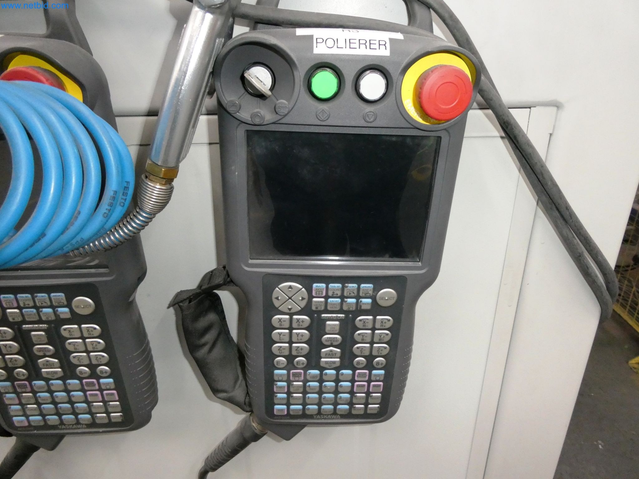 Maszyny z sektora technologii powierzchni-3