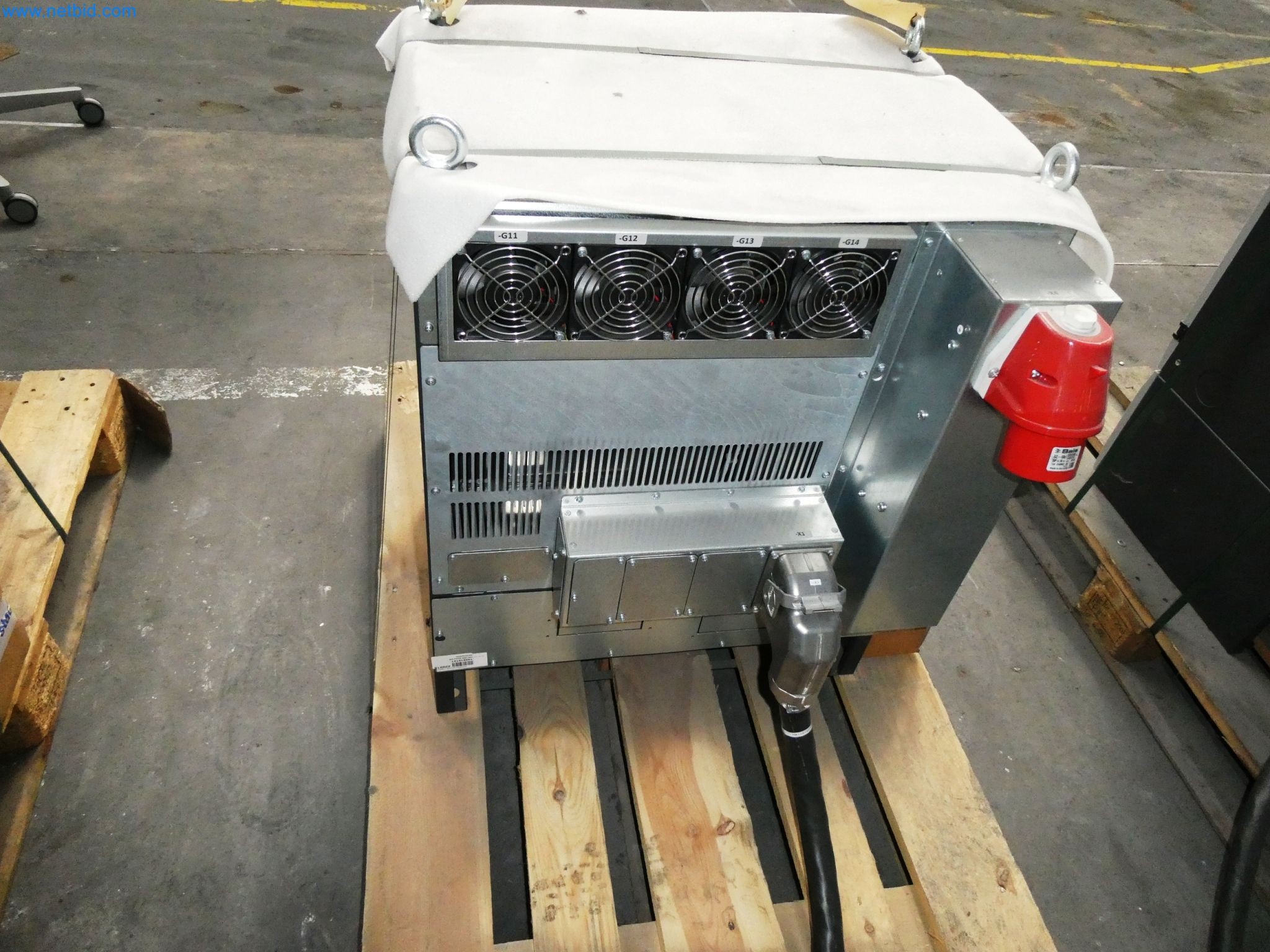 Maszyny z sektora technologii powierzchni-10