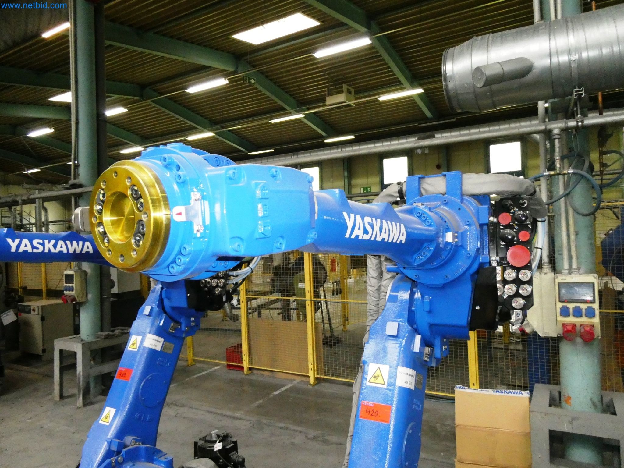 Maszyny z sektora technologii powierzchni-4