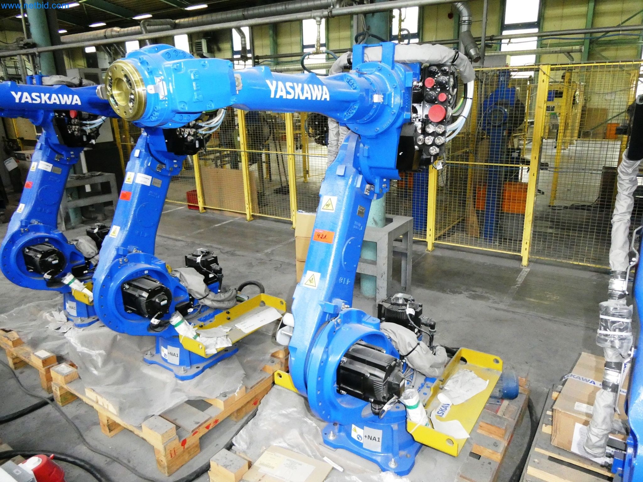 Maszyny z sektora technologii powierzchni-1