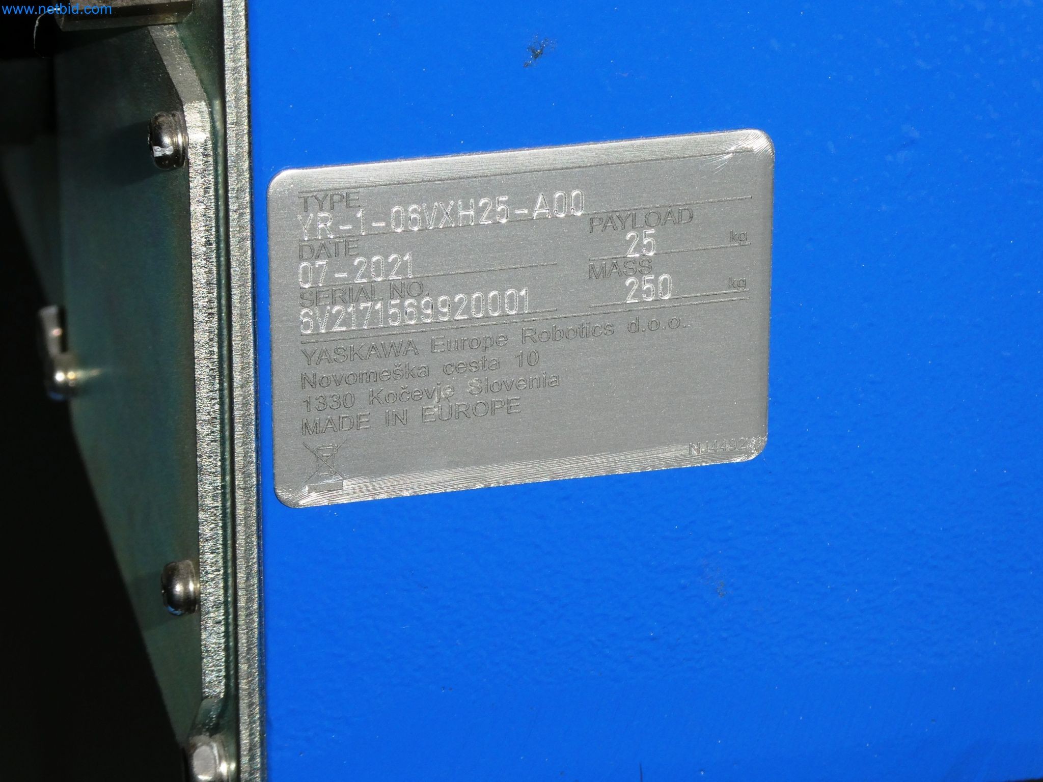 Maszyny z sektora technologii powierzchni-4