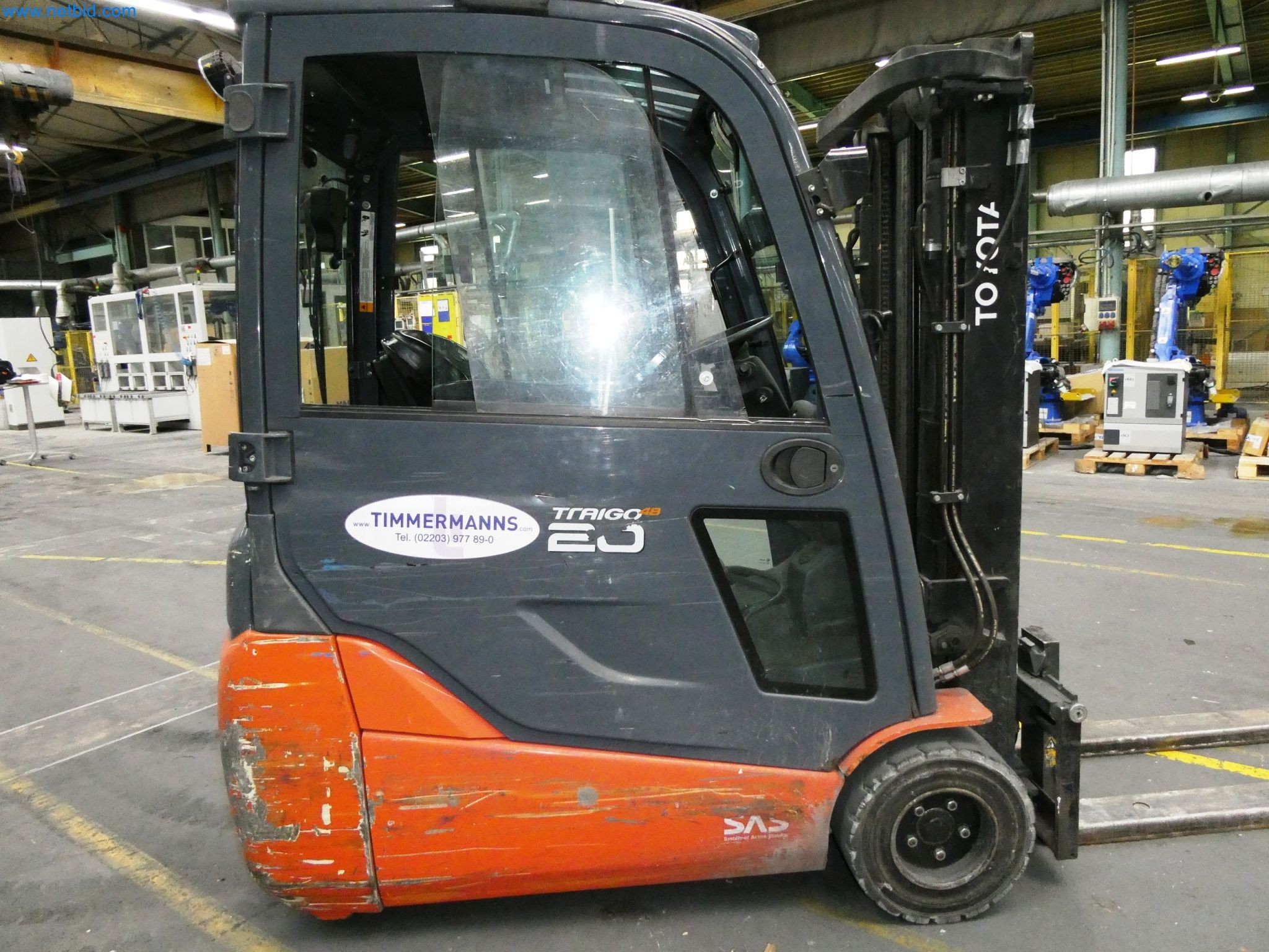 Maszyny z sektora technologii powierzchni-19