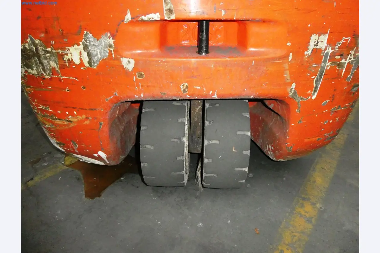 Maszyny z sektora technologii powierzchni-8